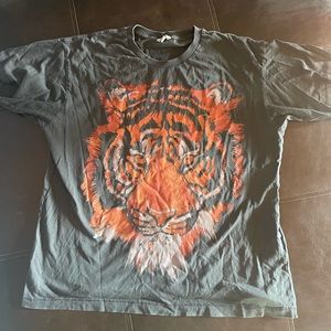 Oversized Wrangler Tee